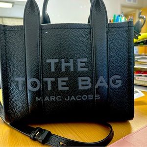 Marc Jacobs small tote bag